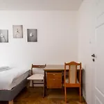 Mokotów Bełska Homely Apartamento *